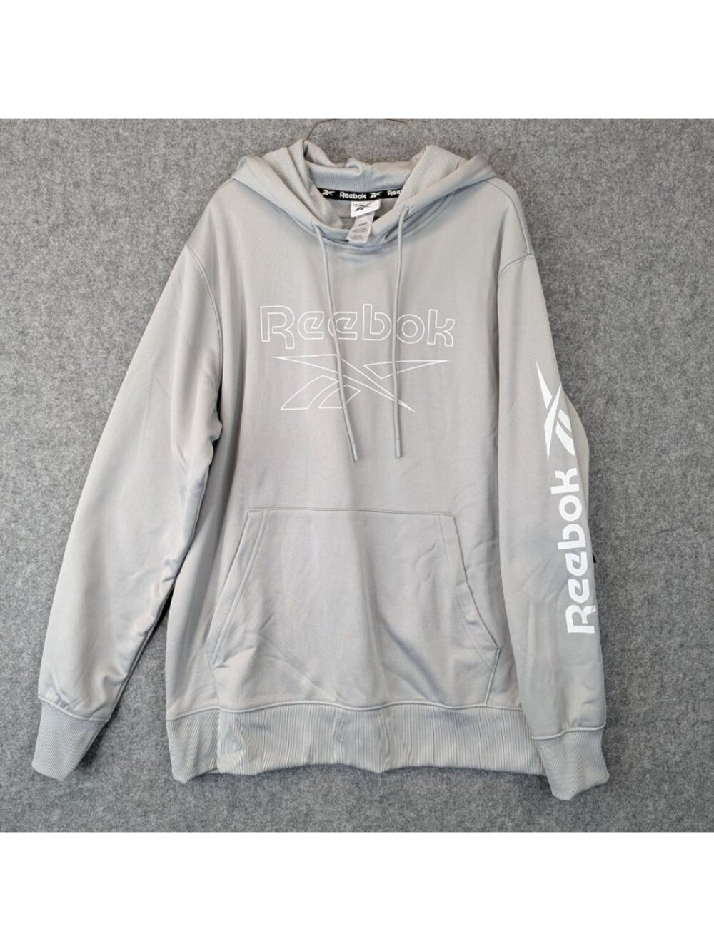 Reebok Mens Medium Box Jump Tech Hoodie Fleece Lined Hoodie Regular Fit Gray NWT